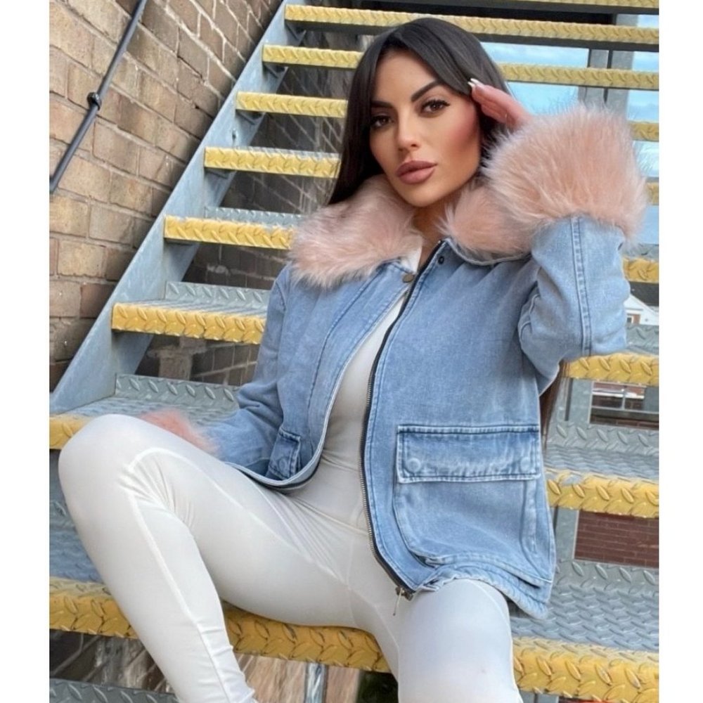 Long Sleeve Shearling Lined Faux Fur Collar and Cuff Denim Jeans Jacket - Picture 6 of 13